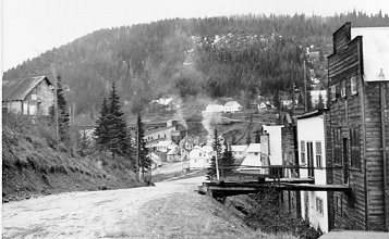 Looking down Pooley Street towards Island Mountain Mine, wpH46